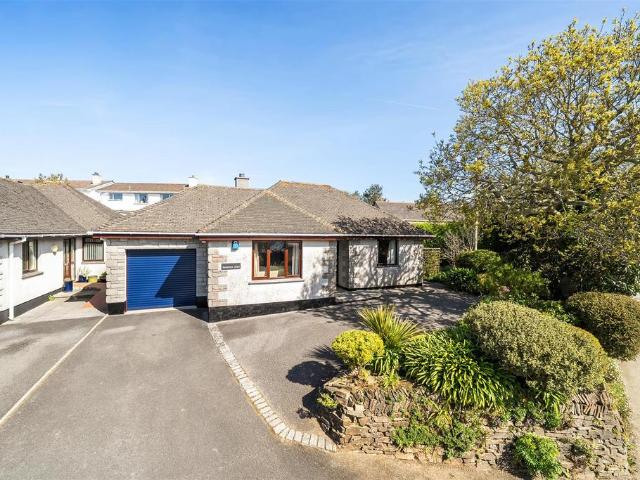 Bungalow for sale in Highertown, Penweathers