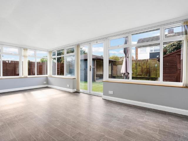 Bungalow for sale in Walton, Eastbridge