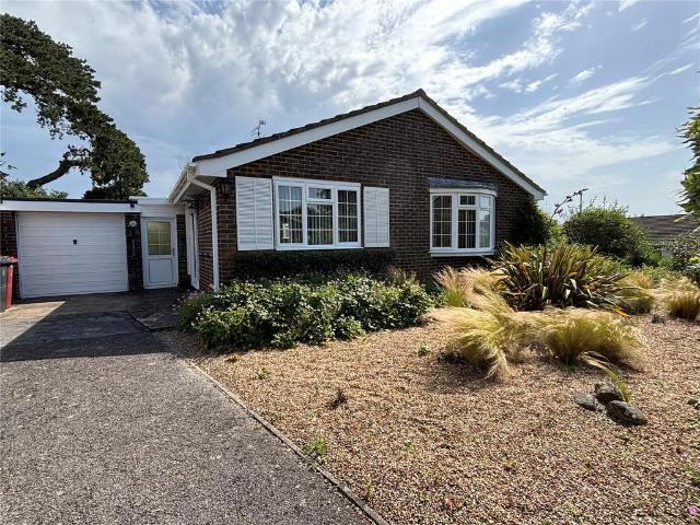 Bungalow for sale in Littlecote, West Sussex