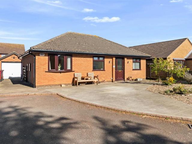 Bungalow for sale in Hibaldstow, North Lincolnshire