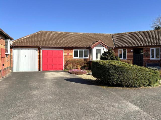 Bungalow for sale in Alverton, East Midlands