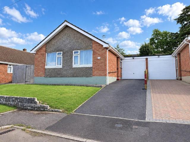 Bungalow for sale in Leigh Park, Westbury