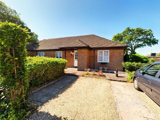 Bungalow for sale in Jumpers Corner, Christchurch