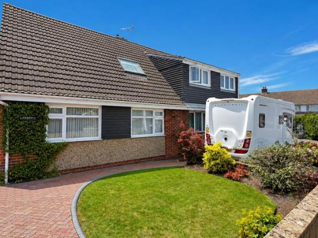 Bungalow for sale in Nailsea, North Somerset