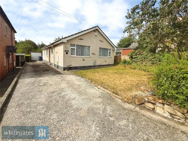 Bungalow for sale in Royston, South Yorkshire