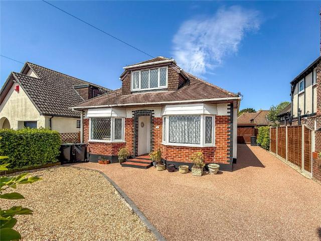 Bungalow for sale in Purewell, Christchurch