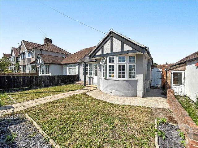 Bungalow for sale in Blackfen, Greater London