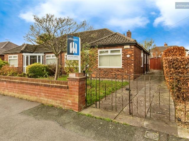 Bungalow for sale in Hammond Street