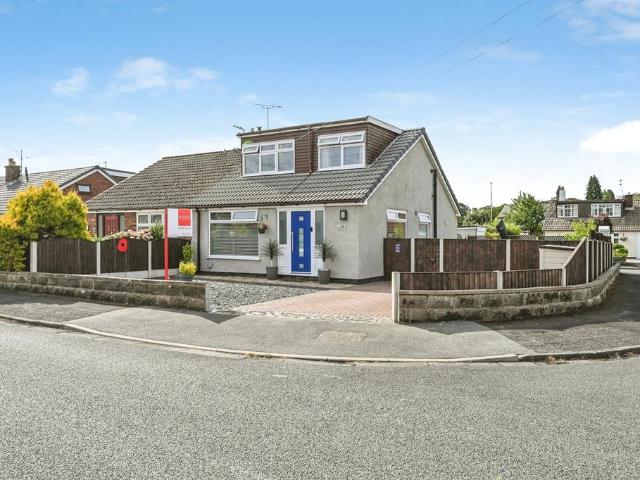 Bungalow for sale in Greystone Heath, Warrington
