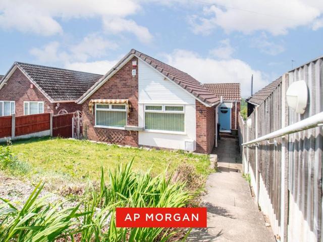 Bungalow for sale in Cradley, West Midlands