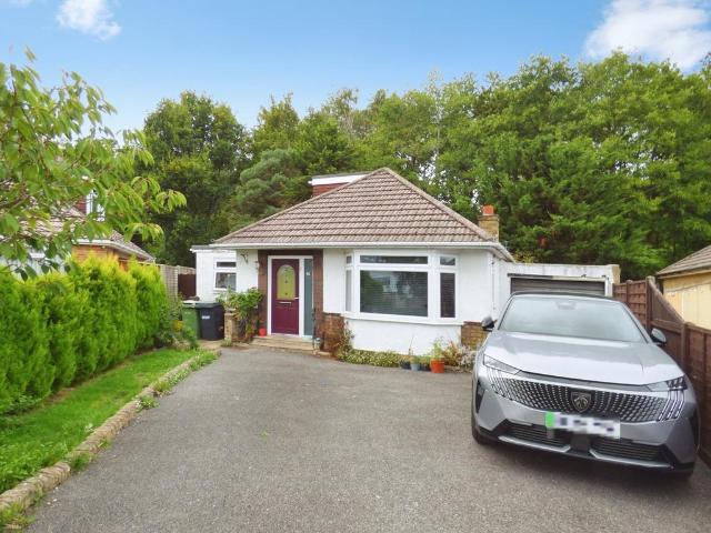 Bungalow for sale in Chartwell Green, Eastleigh