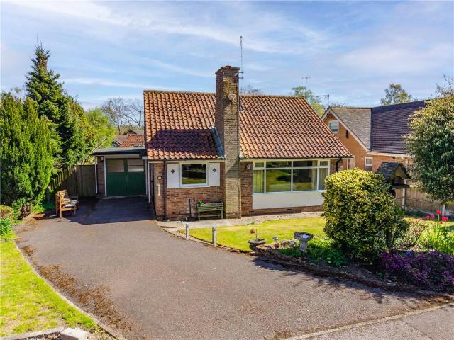 Bungalow for sale in Gedling, East Midlands