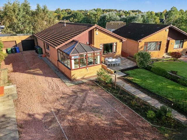 Bungalow for sale in Freeland, Erskine