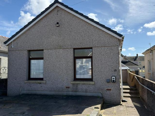 Bungalow for sale in Mount Pleasant, Llanelli