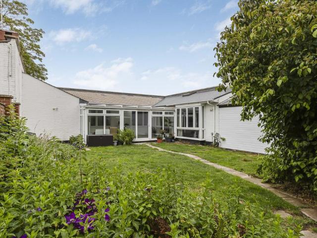 Bungalow for sale in Dromore, Oxfordshire