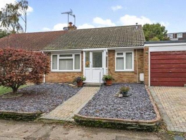 Bungalow for sale in Oad Street, Kent