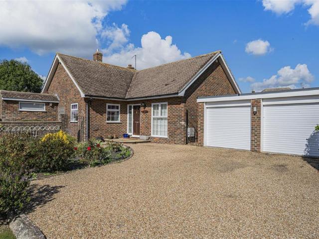 Bungalow for sale in Seaford, Iford