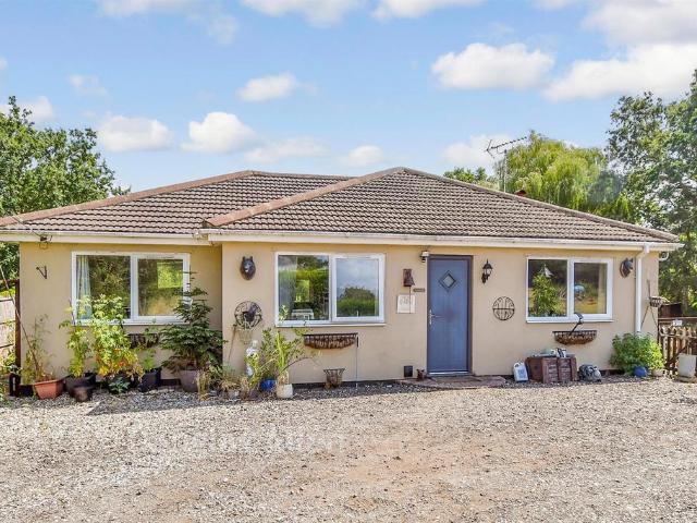 Bungalow for sale in South Hanningfield, Chelmsford
