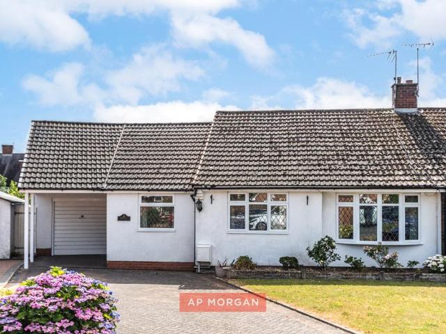 Bungalow for sale in Stourbridge, West Midlands