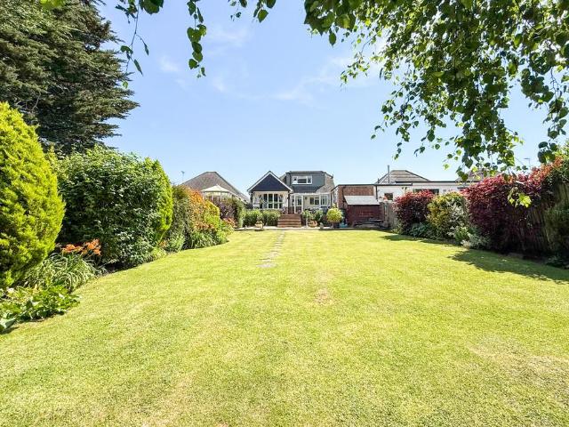 Bungalow for sale in Polegate, Cross In Hand