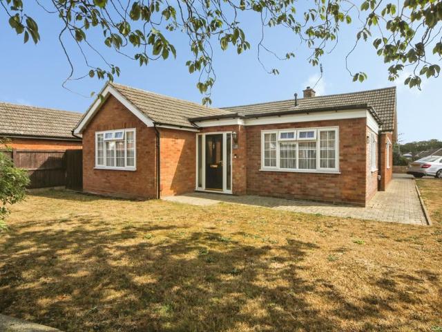 Bungalow for sale in Eastbridge, Suffolk