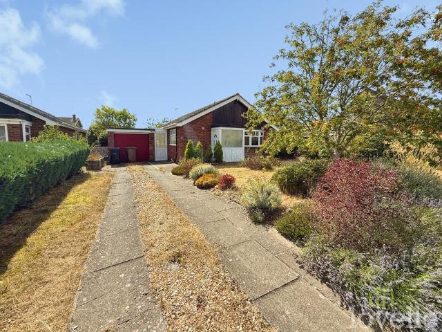 Bungalow for sale in Hartsholme, Brayford