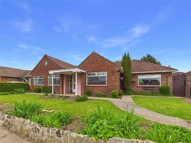 Bungalow for sale in Fordham Heath, Essex