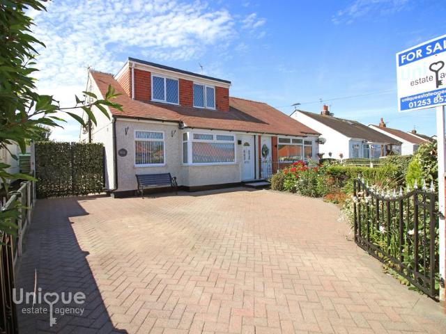 Bungalow for sale in Rossall Beach, Cabus
