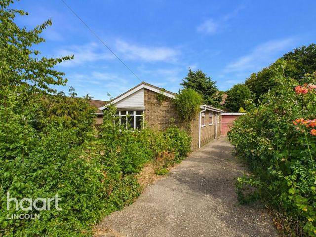 Bungalow for sale in Heighington, Ashby De La Launde