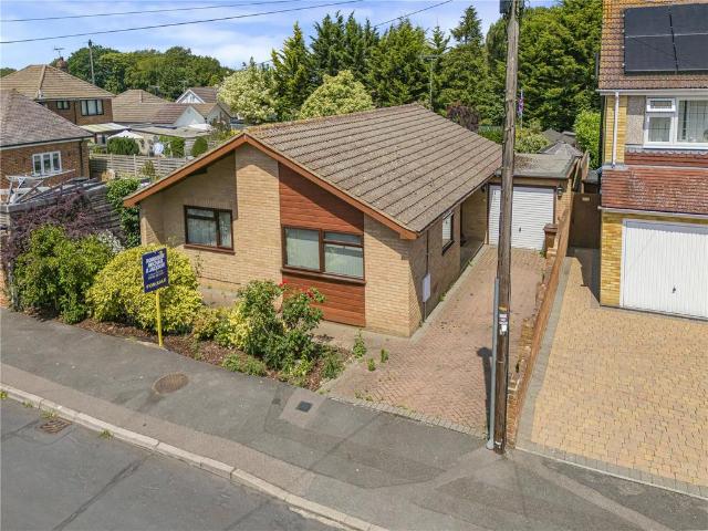Bungalow for sale in Wigmore, Gillingham