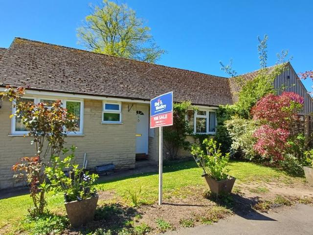 Bungalow for sale in Black Bourton, Oxfordshire