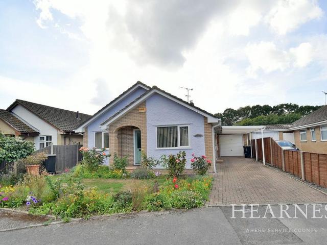 Bungalow for sale in Three Legged Cross, Verwood