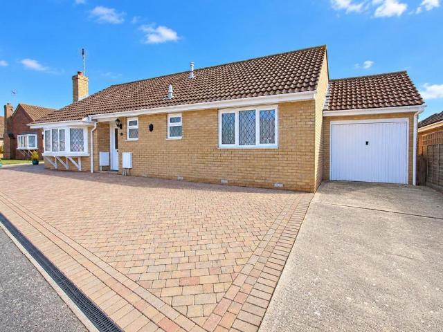 Bungalow for sale in Dale Hill, Essex