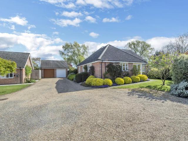 Bungalow for sale in Chedburgh, Suffolk