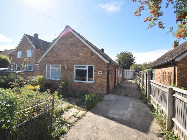 Bungalow for sale in Berrick Salome, Oxfordshire