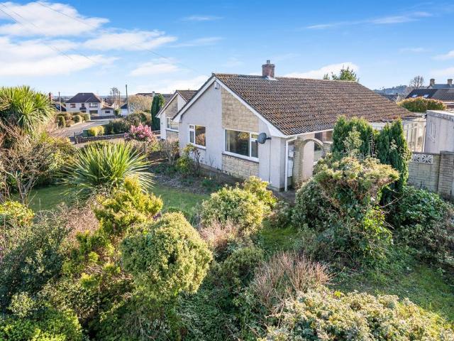 Bungalow for sale in Tutshill, Bromsberrow Heath