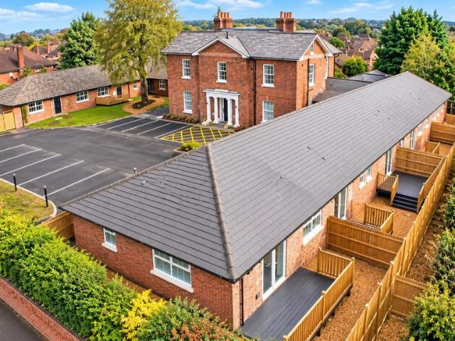 Bungalow for sale in Herongate, Shrewsbury