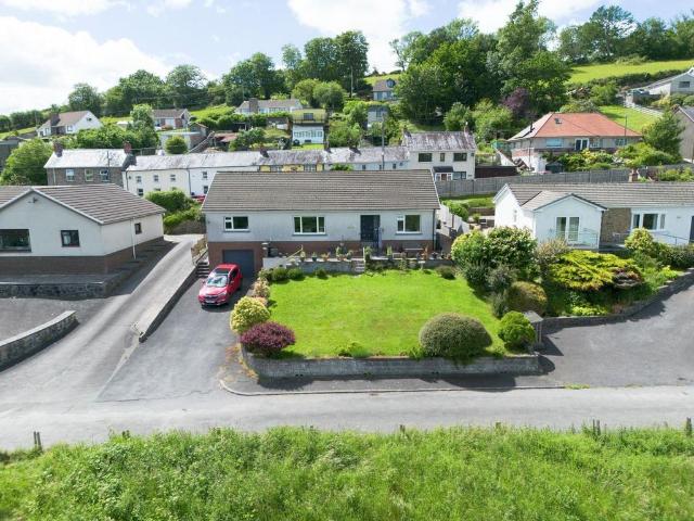 Bungalow for sale in Llandysul, Wales