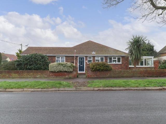 Bungalow for sale in Birchington, Acol
