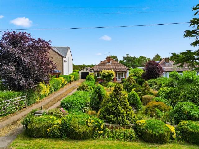 Bungalow for sale in Fiskerton, Alverton