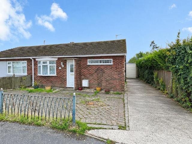 Bungalow for sale in Brightlingsea, Tendring