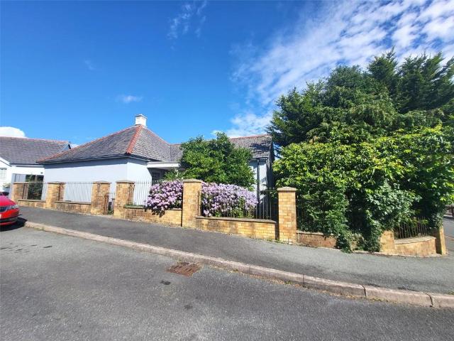 Bungalow for sale in Johnston