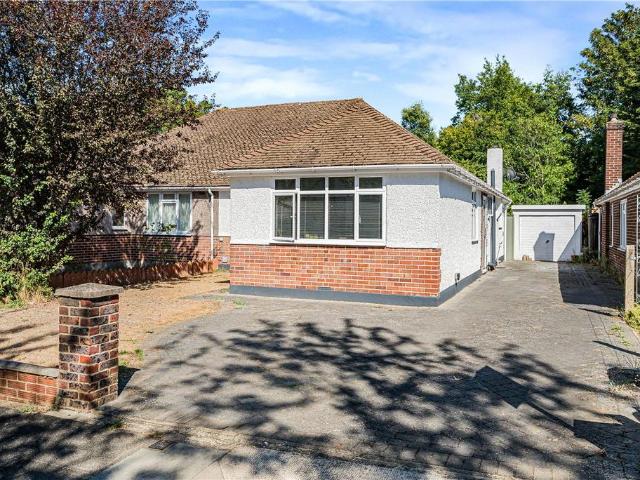 Bungalow for sale in Goddington, Greater London