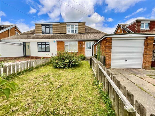 Bungalow for sale in Aston cum Aughton, Aston