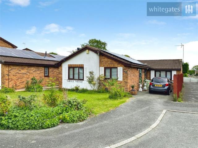 Bungalow for sale in Llay, Wales