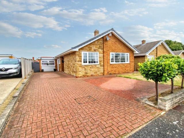 Bungalow for sale in Pogmoor, South Yorkshire