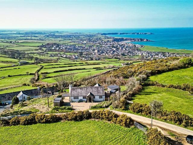 Bungalow for sale in Nefyn, Wales