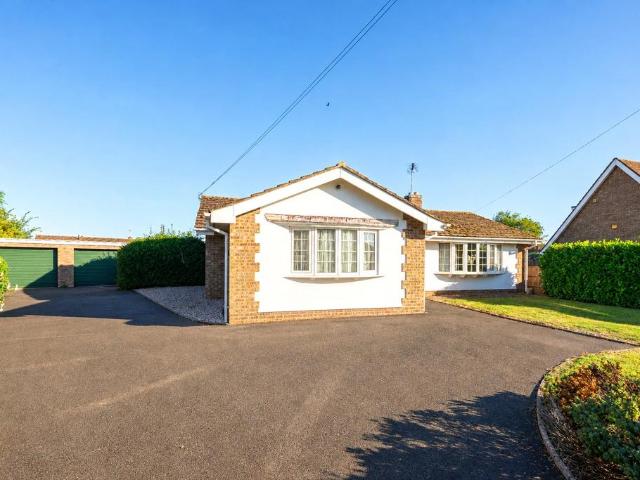 Bungalow for sale in Park Hill, North Kesteven