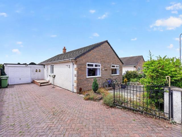Bungalow for sale