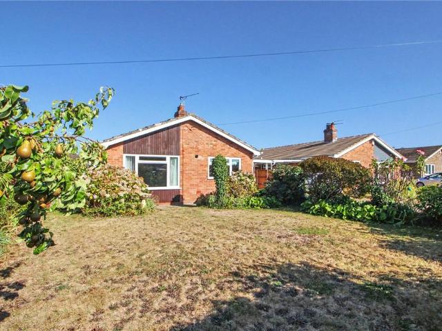 Bungalow for sale in Rockland St. Mary, Burgh St Peter